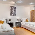 Bachelor I Ette I Xxl Altstadt Loft I 900m I Fun Apartment Dusseldorf